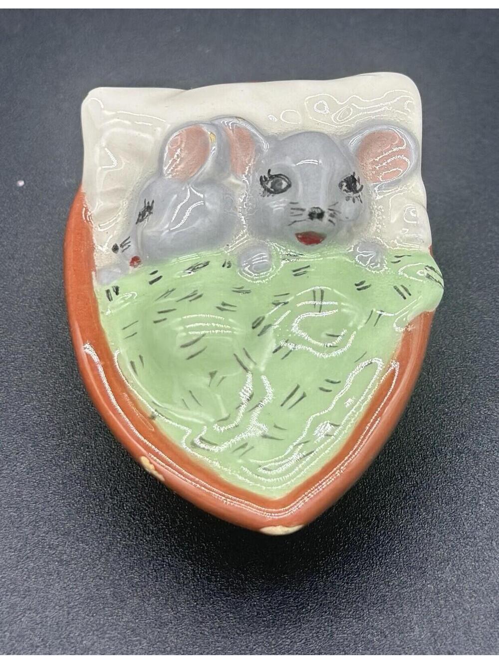 🐭 Vintage 1975 Duncan Ceramics Mouse Couple Walnut Shell Figurine 🐭